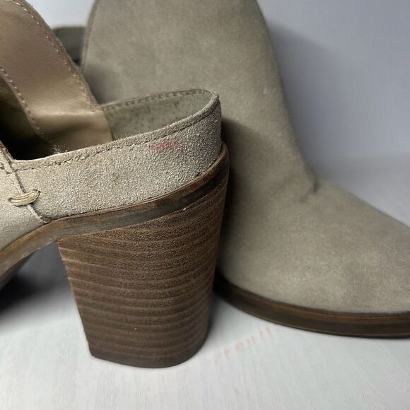 Dolce Vita Selene Boot Mule, Women's Size 6.5 M, Dark Taupe Suede MSRP $149.95 - Picture 6 of 10